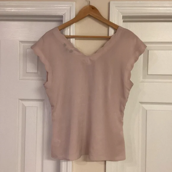 Express Light Pink Scalloped Top - Picture 6 of 10